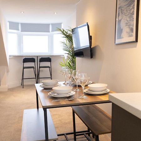 5 Roker Terrace - Seaview Apartments 森德兰 外观 照片