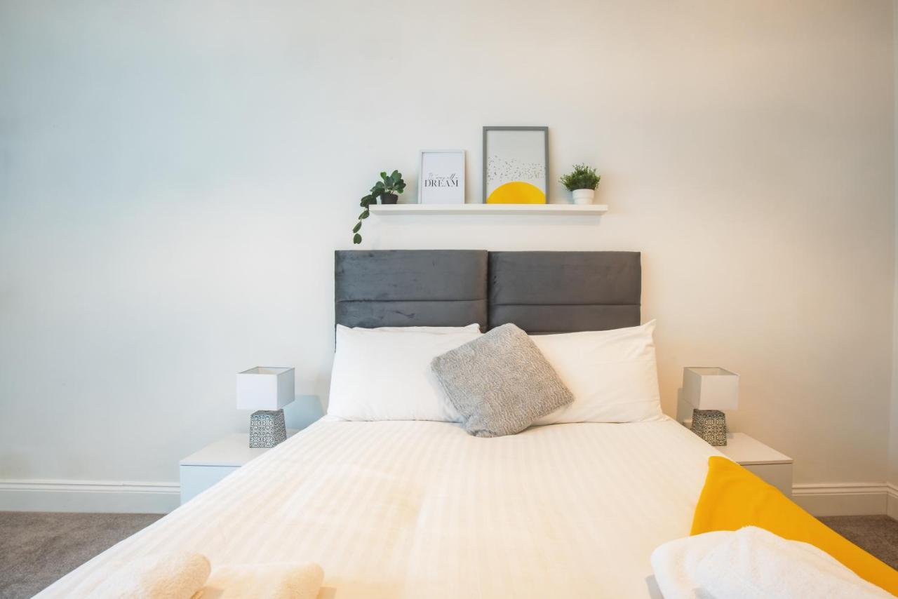 5 Roker Terrace - Seaview Apartments 森德兰 外观 照片