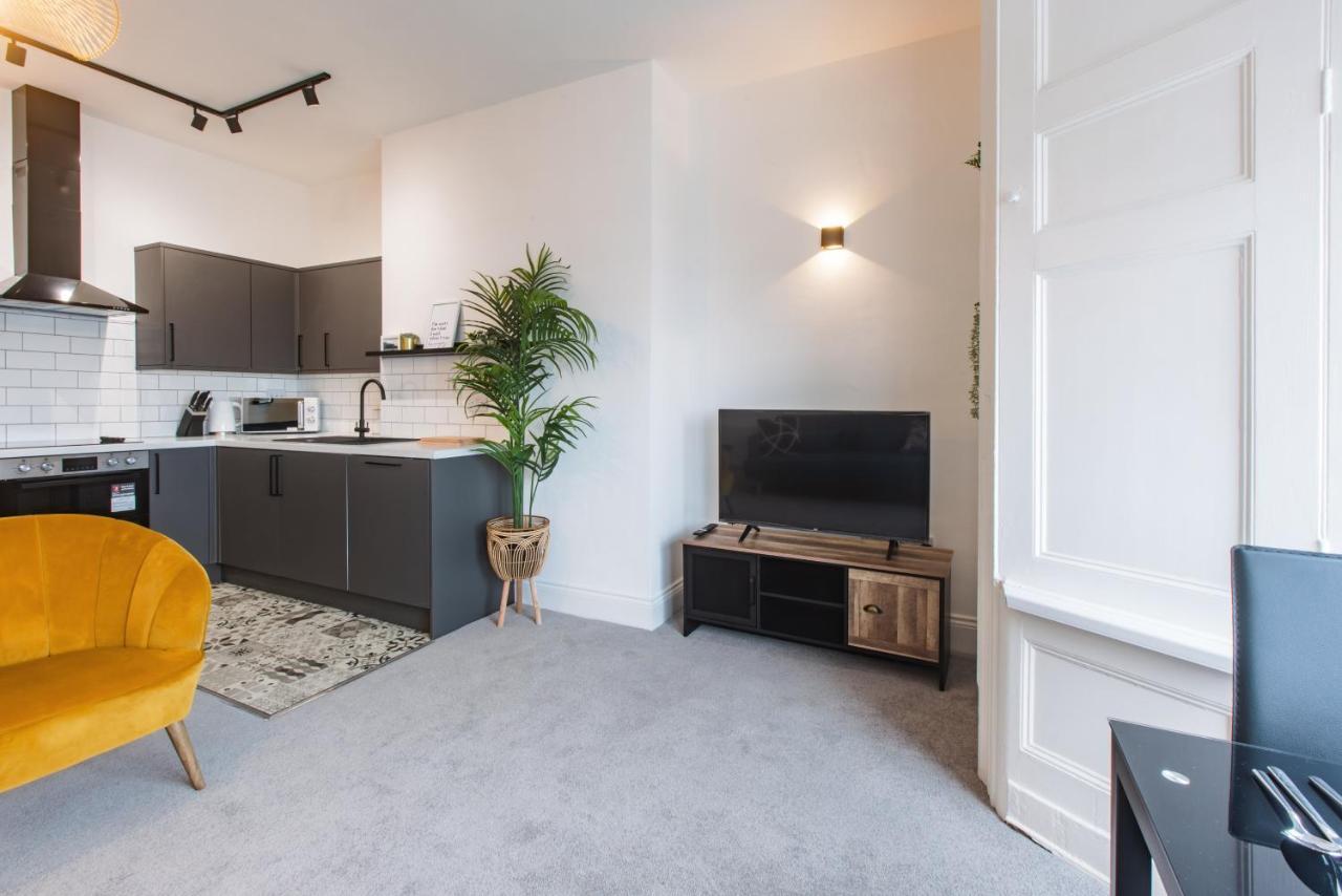 5 Roker Terrace - Seaview Apartments 森德兰 外观 照片